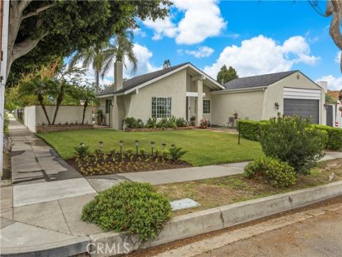 902 W Orange   Road, Santa Ana, CA