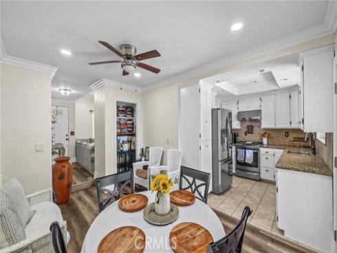 902 W Orange Road, Santa Ana, CA