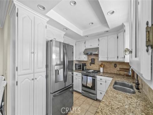 902 W Orange Road, Santa Ana, CA