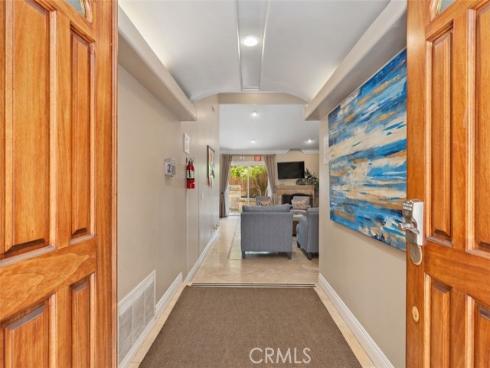 206 W Sierra Drive, Santa Ana, CA