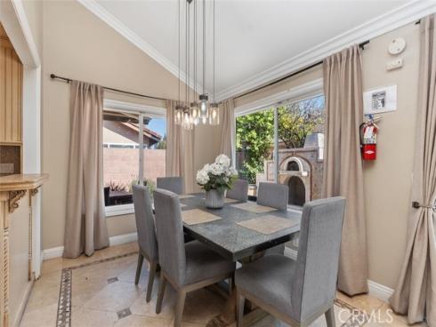 206 W Sierra Drive, Santa Ana, CA