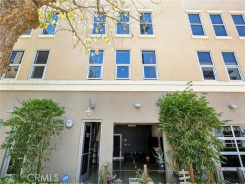 721 N Poinsettia Street, Santa Ana, CA