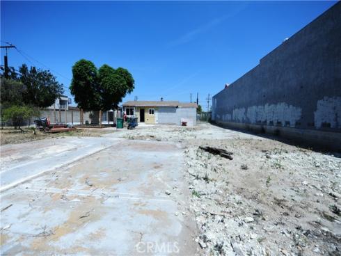 4518 W 1st   Street, Santa Ana, CA