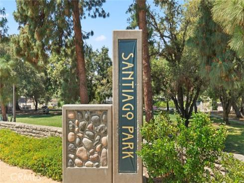 410 Virginia Avenue, Santa Ana, CA