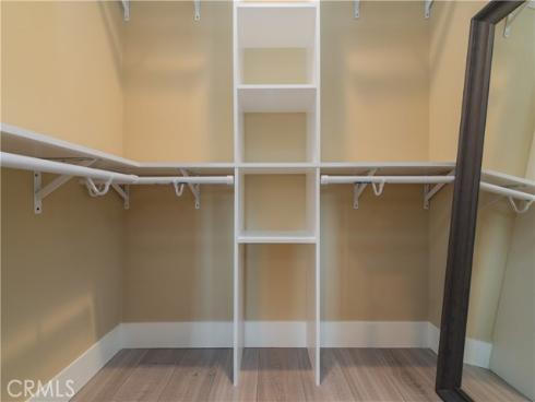 1000 W Macarthur  13  Boulevard, Santa Ana, CA