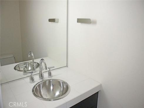 113 E City Place Drive, Santa Ana, CA