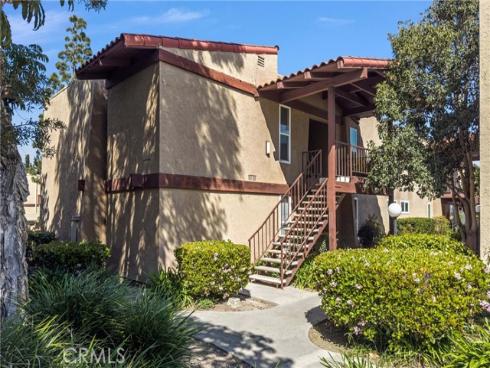 1010 W Macarthur 8 Boulevard, Santa Ana, CA