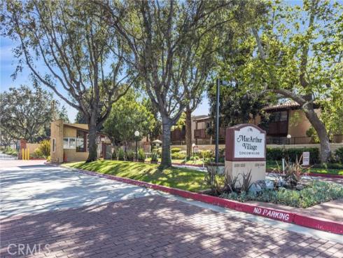 1010 W Macarthur 8 Boulevard, Santa Ana, CA