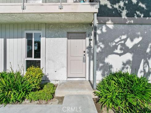 2835 S Fairview C Street, Santa Ana, CA