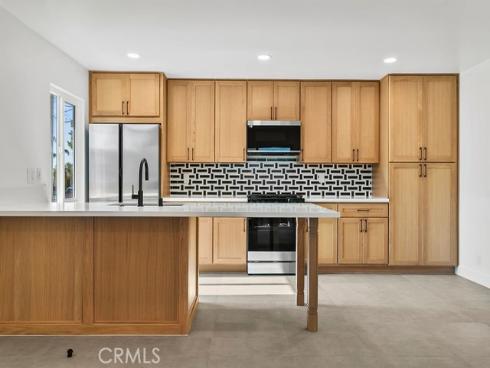 2835 S Fairview C Street, Santa Ana, CA