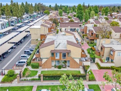 1001 W Stevens 202 Avenue, Santa Ana, CA