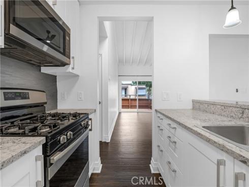 1001 W Stevens 202 Avenue, Santa Ana, CA