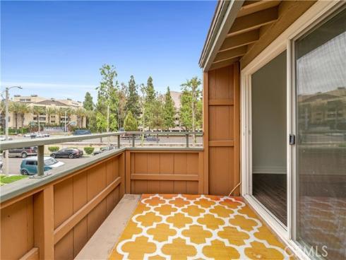 1001 W Stevens 202 Avenue, Santa Ana, CA