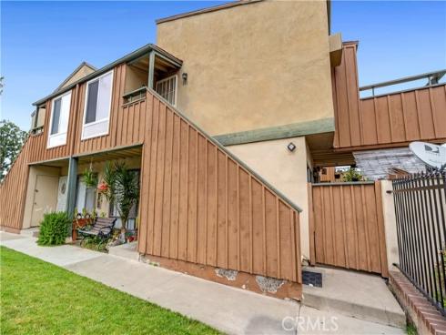 1001 W Stevens 202 Avenue, Santa Ana, CA