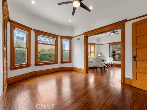 610  E 4th  , Santa Ana, CA