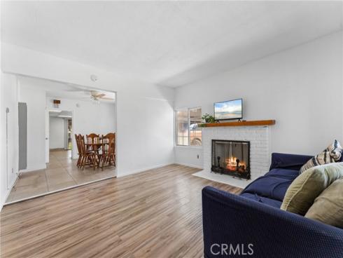 2414 W 6th Street , Santa Ana, CA