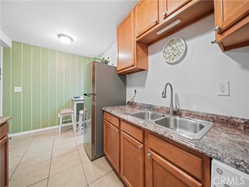 1000 W Macarthur 100 Boulevard, Santa Ana, CA