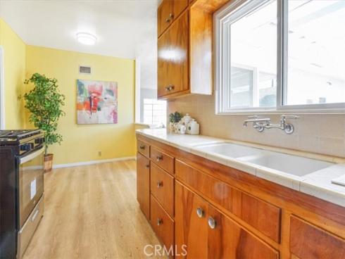 1214 Halladay Street, Santa Ana, CA