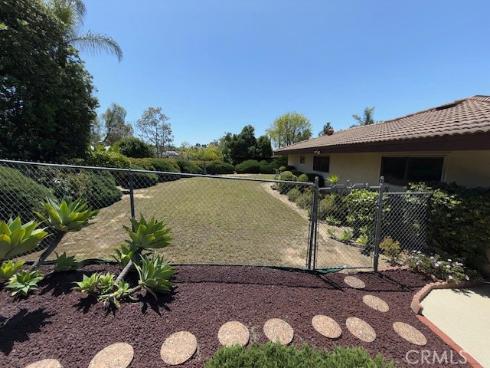 1502 Longmont Place, Santa Ana, CA