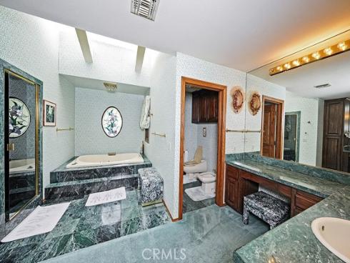 9752 Rangeview Drive, Santa Ana, CA