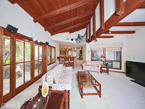 9752 Rangeview Drive, Santa Ana, CA