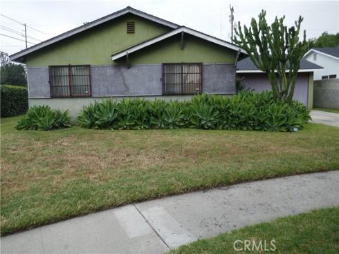 2322 S Warbler Street, Santa Ana, CA