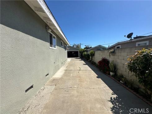 2506 W Pomona Street, Santa Ana, CA