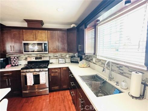 2506 W Pomona Street, Santa Ana, CA