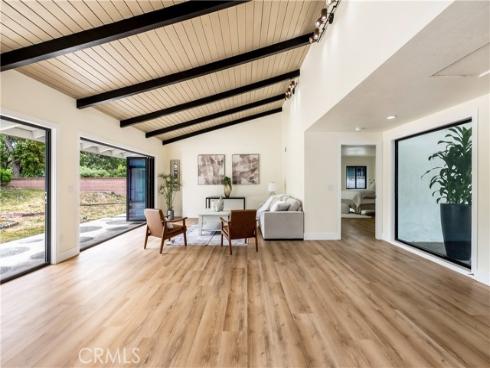 1216 W River Lane, Santa Ana, CA