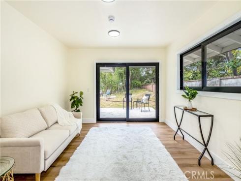 1216 W River Lane, Santa Ana, CA