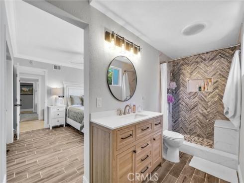 2622 S Pacific Avenue, Santa Ana, CA