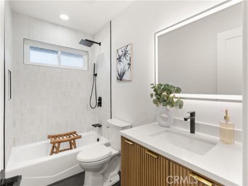 1825 W Carlton Place, Santa Ana, CA