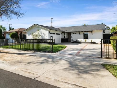 1825 W Carlton Place, Santa Ana, CA