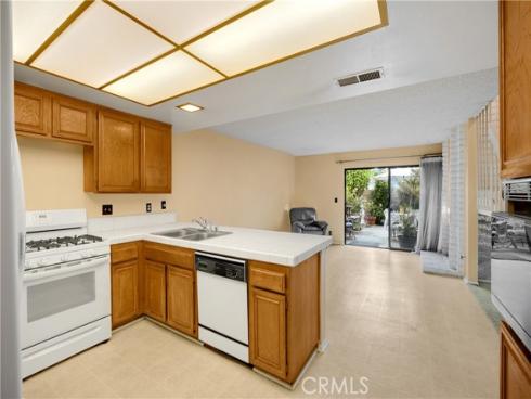 2622 N Tustin  (147)  Avenue#D, Santa Ana, CA