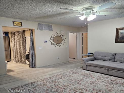 306 E Chestnut F Avenue, Santa Ana, CA