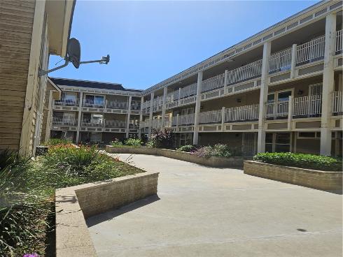 306 E Chestnut F Avenue, Santa Ana, CA