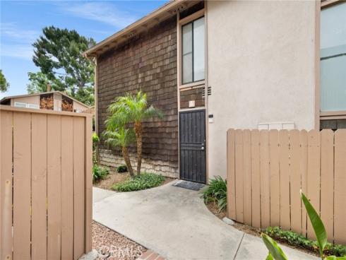 1088 Cabrillo Park A Drive, Santa Ana, CA