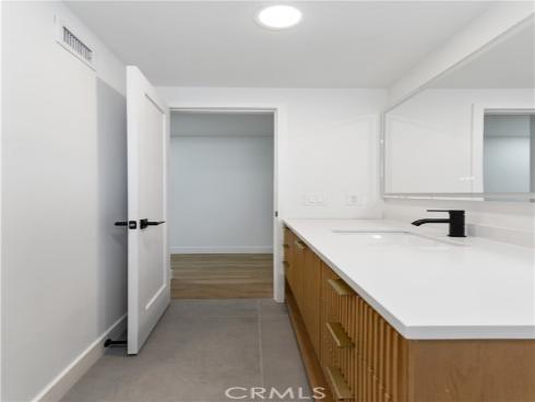 2514 S Rita Way, Santa Ana, CA