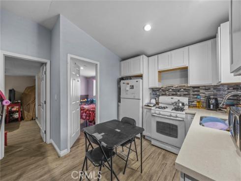 1709 S Townsend St , Santa Ana, CA