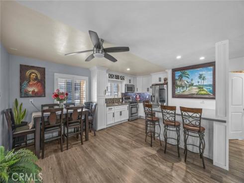 1709 S Townsend St , Santa Ana, CA