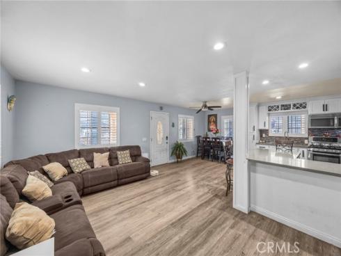 1709 S Townsend St , Santa Ana, CA