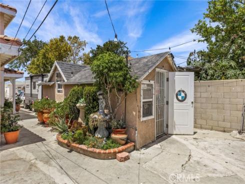 1709 S Townsend St , Santa Ana, CA