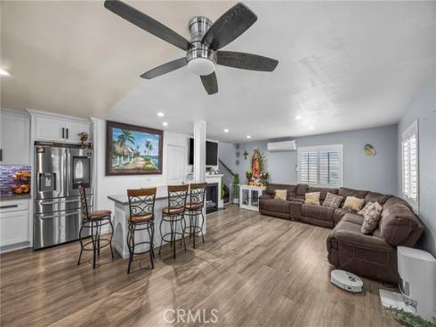 1709 S Townsend St , Santa Ana, CA