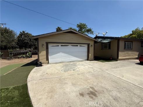 926 S Orange Avenue, Santa Ana, CA