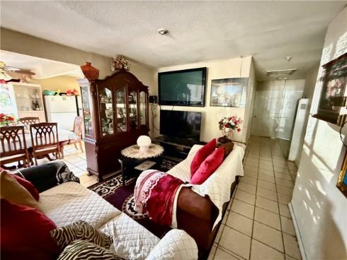 926 S Orange Avenue, Santa Ana, CA