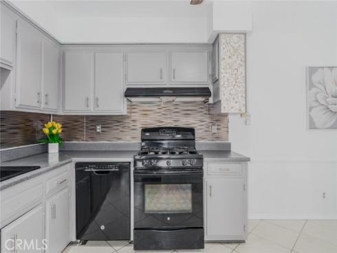 1919 Sherry 28 Lane, Santa Ana, CA