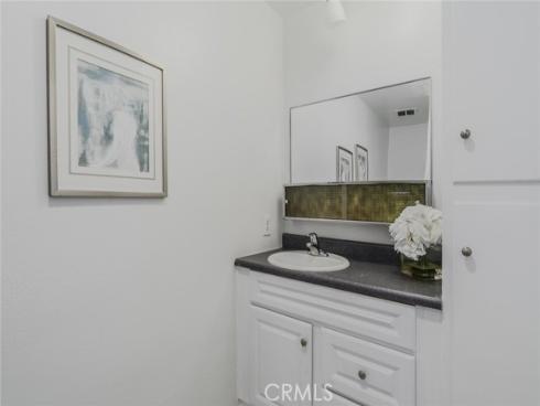 1919 Sherry 28 Lane, Santa Ana, CA