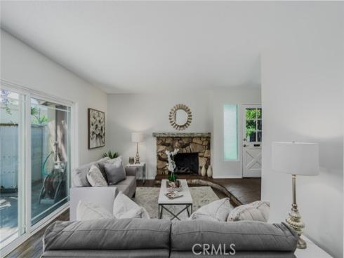 1919 Sherry 28 Lane, Santa Ana, CA