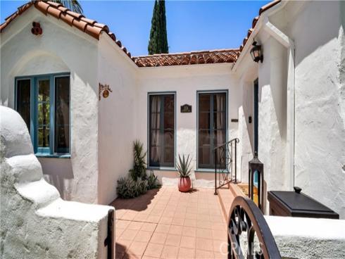 2336 N Riverside Drive, Santa Ana, CA