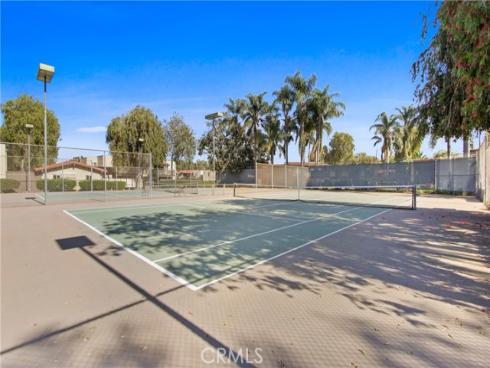 1345 Cabrillo Park J08 Drive, Santa Ana, CA